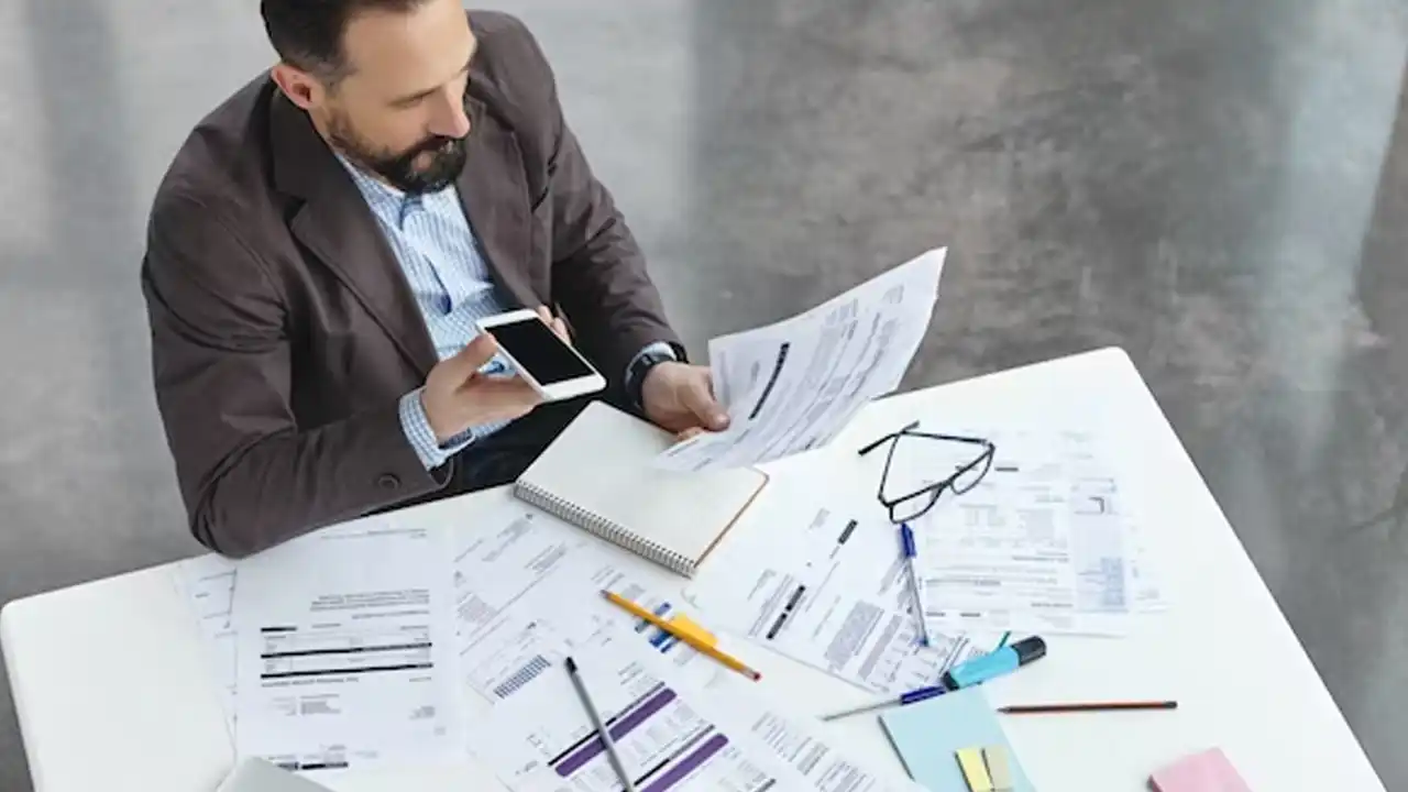 Enhancing the Contracting Process with Analytics